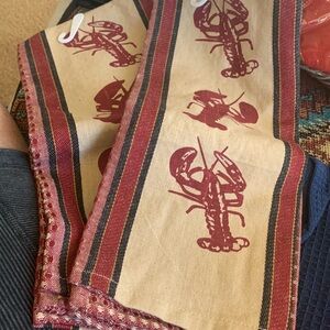 Michaelian Home Lobster Embroidered Towels! Set of 2
